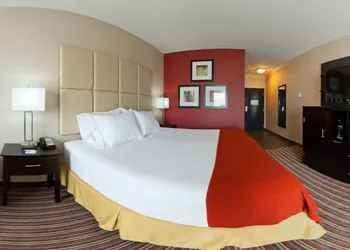 Holiday Inn Express Hotel & Suites York NE - Market by IHG hotel thumbnail 3