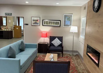 Country Inn & Suites by Radisson, Elgin, IL hotel thumbnail 7