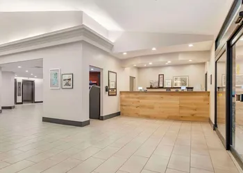 Country Inn & Suites by Radisson, Atlanta Galleria/Ballpark, GA hotel thumbnail 3