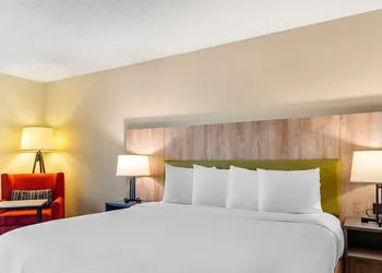 Country Inn & Suites by Radisson, Atlanta Galleria/Ballpark, GA hotel thumbnail 5