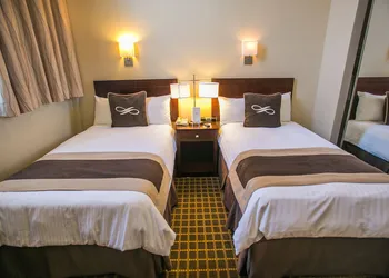 Pointe Plaza Hotel hotel thumbnail 7