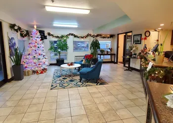 Olympic Inn & Suites hotel thumbnail 2
