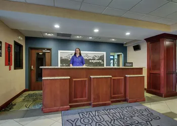Hampton Inn & Suites Denver Littleton hotel thumbnail 7