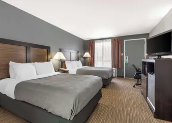 Quality Inn Gainesville hotel thumbnail 7