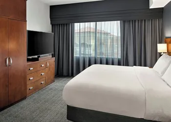 Courtyard by Marriott Minneapolis Maple Grove/Arbor Lakes hotel thumbnail 8