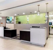 La Quinta Inn & Suites by Wyndham Indianapolis South hotel detail image 3