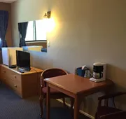 Canadas Best Value Inn Kelowna hotel detail image 7