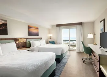 Hilton Garden Inn Carlsbad Beach hotel thumbnail 7