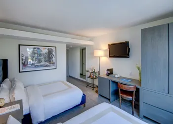 Clinton Hotel South Beach hotel thumbnail 2