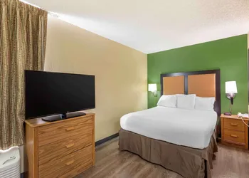 Extended Stay America Select Suites Orlando Lake Mary 1040 hotel thumbnail 4
