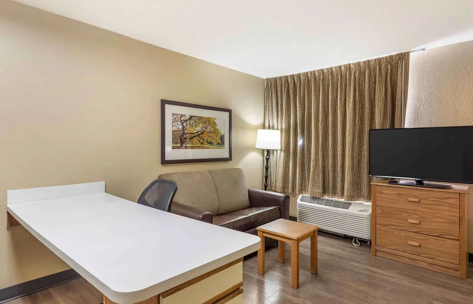 Extended Stay America Select Suites Orlando Lake Mary 1040 hotel detail image 6