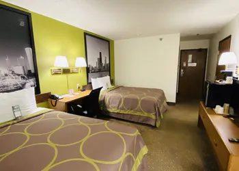 Super 8 by Wyndham Mokena/Frankfort /I-80 hotel thumbnail 6