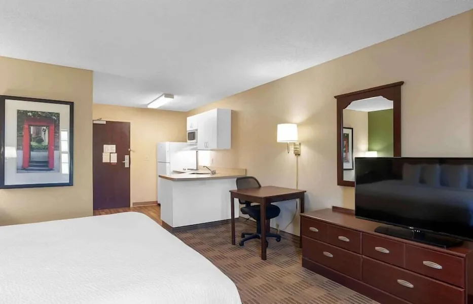 Studio 6 Extended Stay Rochester Greece NY hotel detail image 6