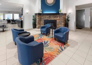 Super 8 by Wyndham Quebec City hotel thumbnail 4