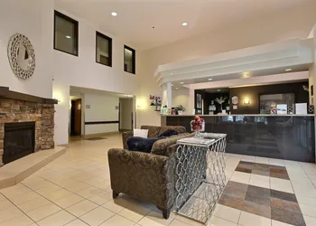 Super 8 by Wyndham Quebec City hotel thumbnail 6