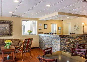 Quality Inn hotel thumbnail 3