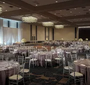 Chicago Marriott Downtown Magnificent Mile hotel detail image 7