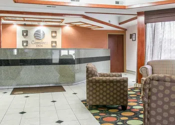 Comfort Inn Maumee - Perrysburg Area hotel thumbnail 2
