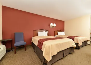 Red Roof Inn Dalton hotel thumbnail 7