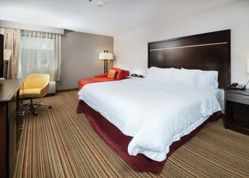 Hampton Inn Tulsa Broken Arrow hotel thumbnail 5
