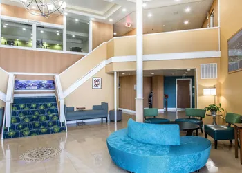 Quality Inn & Suites Middletown - Newport hotel thumbnail 6