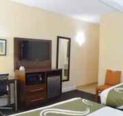 Quality Inn & Suites Middletown - Newport hotel detail image 7