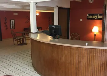 Luxury Inn & Suites hotel thumbnail 5
