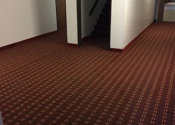 Luxury Inn & Suites hotel thumbnail 6