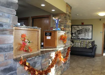 Super 8 by Wyndham Kearney hotel thumbnail 4