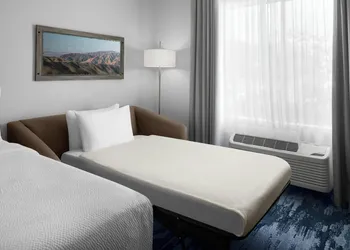 Fairfield Inn Santa Clarita Valencia hotel thumbnail 6
