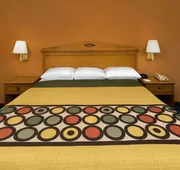 Super 8 by Wyndham Breaux Bridge hotel detail image 7