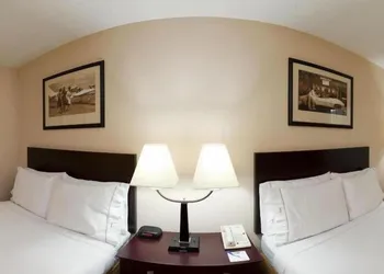 Holiday Inn Express Little Rock Airport by IHG hotel thumbnail 7