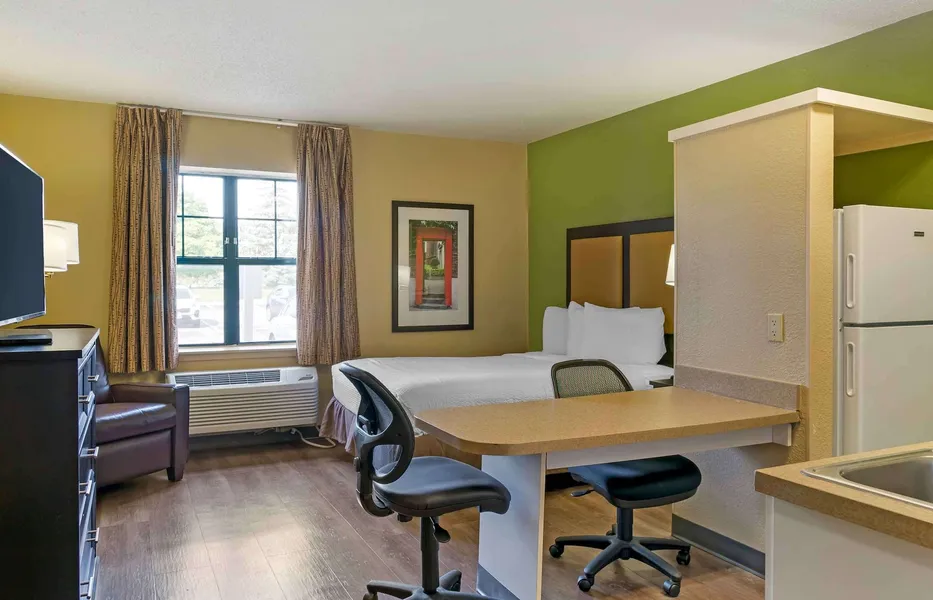Extended Stay America Suites Detroit Madison Heights hotel detail image 6