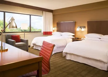 Four Points by Sheraton Winnipeg South hotel thumbnail 7