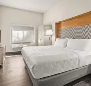 Holiday Inn & Suites Bothell by IHG hotel detail image 5