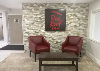 Red Roof Inn Winston-Salem hotel thumbnail 6