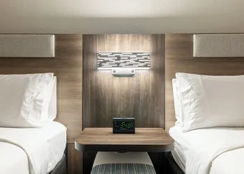 Holiday Inn Express Van Nuys by IHG hotel thumbnail 7