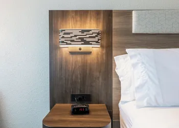 Holiday Inn Express Van Nuys by IHG hotel thumbnail 8
