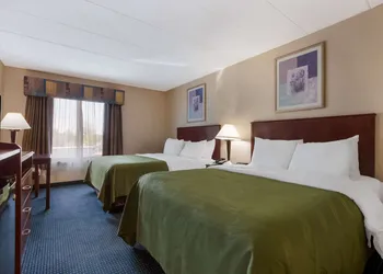 Quality Inn Near Princeton hotel thumbnail 5