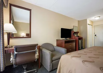 Quality Inn Near Princeton hotel thumbnail 8
