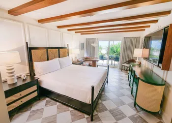 Casa Marina Key West, Curio Collection by Hilton hotel thumbnail 6