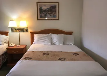 Americas Best Value Inn Pendleton hotel thumbnail 4