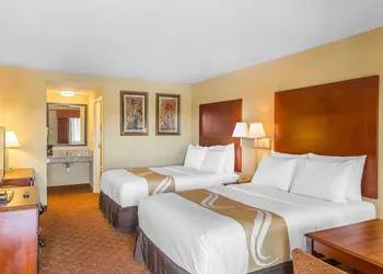 Quality Inn Calera I-65 exit 231 hotel thumbnail 6