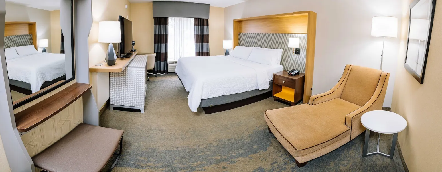 Holiday Inn & Suites Stockbridge/Atlanta I-75 by IHG hotel detail image 6