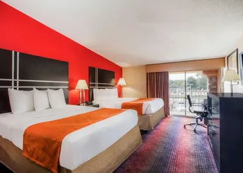 Howard Johnson by Wyndham North Plainfield hotel thumbnail 7