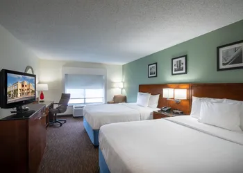 Days Inn by Wyndham Greenville hotel thumbnail 5