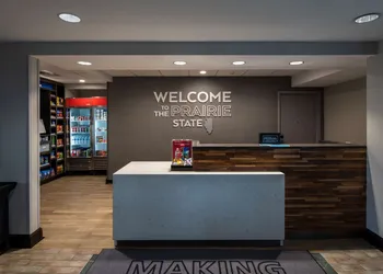 Hampton Inn & Suites Chicago/Lincolnshire hotel thumbnail 5
