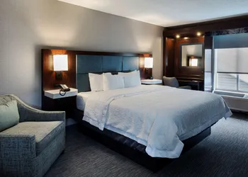 Hampton Inn & Suites Chicago/Lincolnshire hotel thumbnail 7