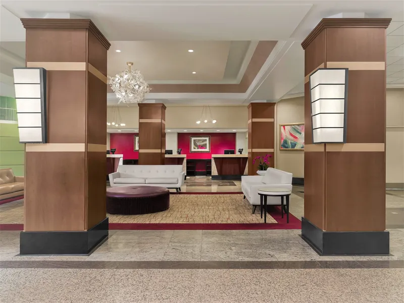 DoubleTree by Hilton Fort Lee - George Washington Bridge hotel detail image 2