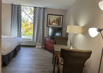 The Boston Hotel hotel thumbnail 3